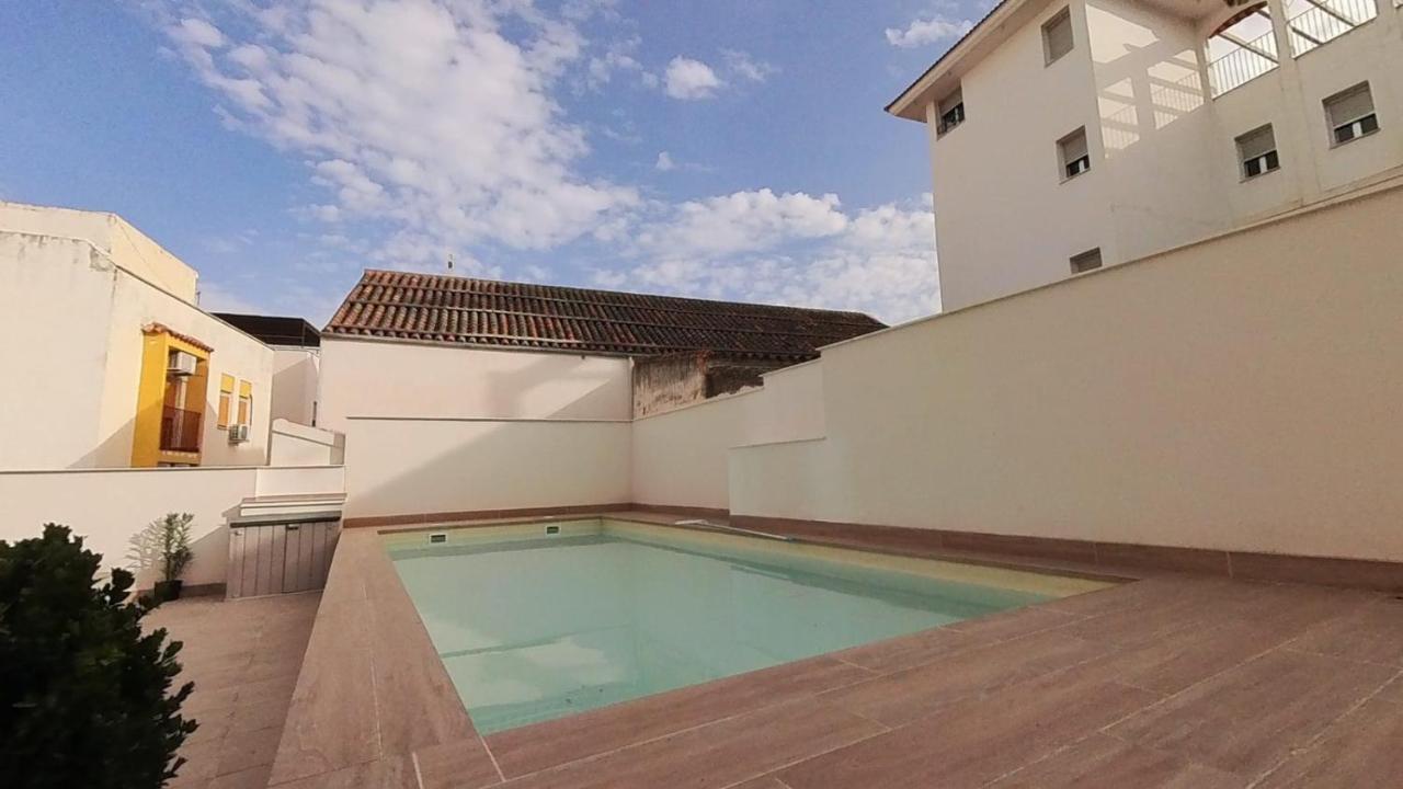 Naranjos Piscina Y Parking Gratuito Jaen